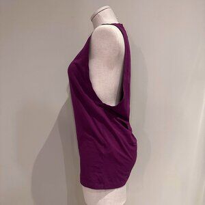 Under Armour Tank Top Womens Size S Muscle Tee Sleeveless